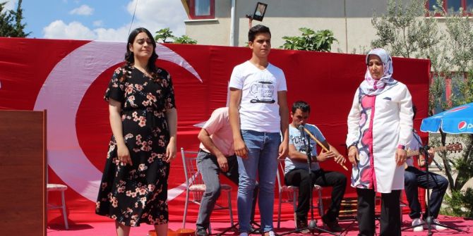 Mut Halk Eğitim Merkezinden Yılsonu Sergisi