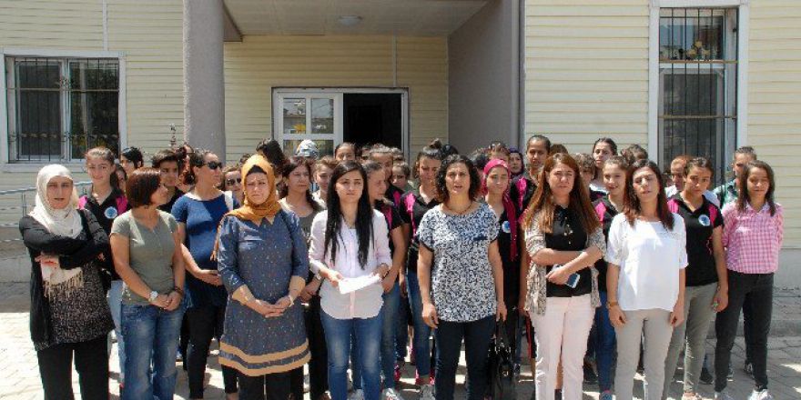 Kadınlar, Amine’nin Öldürülmesini Kınadı