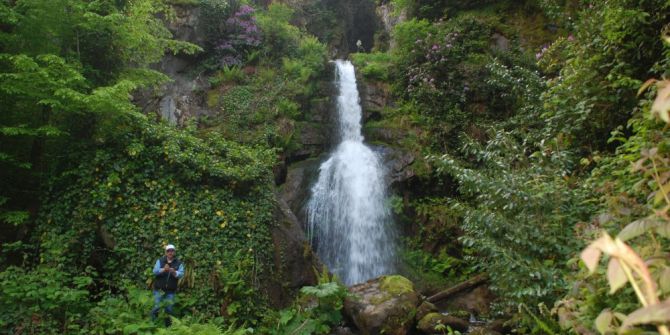 30 Metreden Akan Şelaleler İlk Defa Görüntülendi