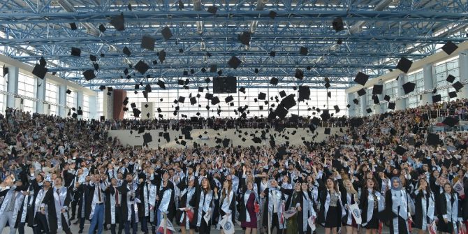 İibf’de Mezuniyet Töreni