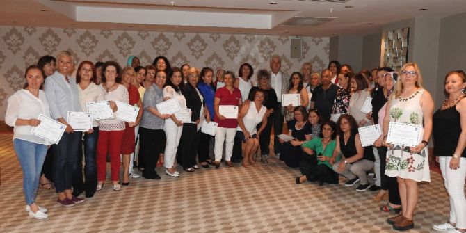 Çeşmeli Kadınlar Kihep Sertifikası Aldı