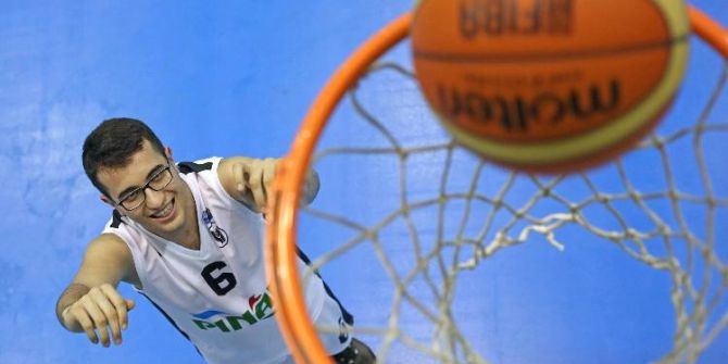 Azimde "Doruk" Noktası