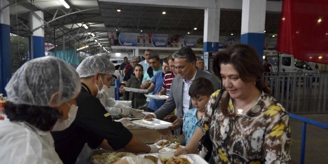 Muratpaşa’da İlk İftar Heyecanı Yaşandı