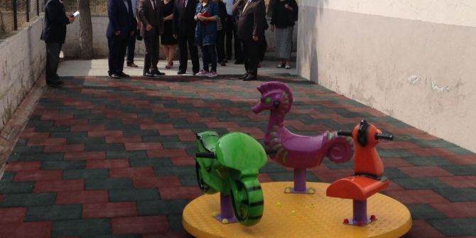 Trafik Kazasında Kaybettikleri Oğulları Adına Park Yaptırdılar