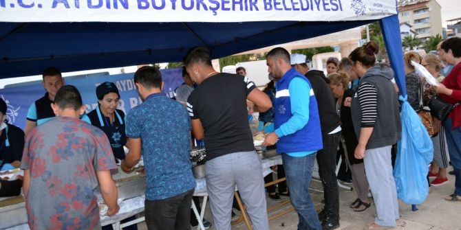 Aydın Büyükşehir Didim’de İftar Çadırı Kurdu