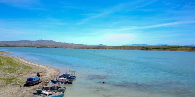 Büyükşehir, Karakaya Barajı’nda Tekne Denetimi Yapıyor