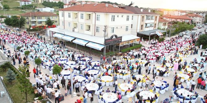 Gönül Sofralarının İlki Kaynarca’da Kuruluyor