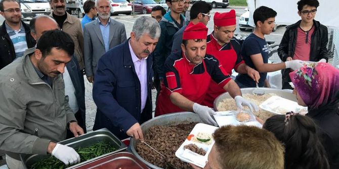 Hasta Ve Yakınları İçin İftar Çadırı