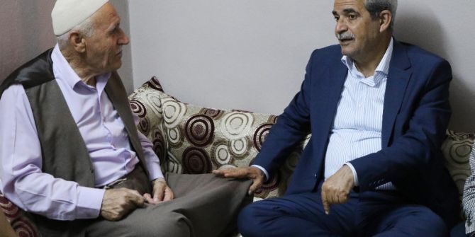 Demirkol, Şehit Ailesini Ziyaret Etti