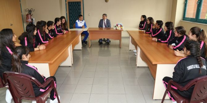 Başkan Şirin’den Spora Destek