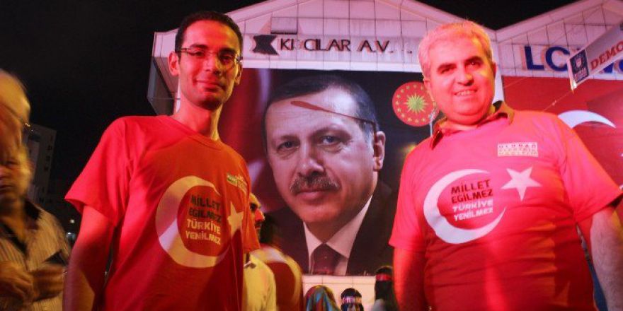 Enerjisini Demokrasiden Alan Millete Uedaş Ve Clk Uludağ Elektrik’ten Tam Destek