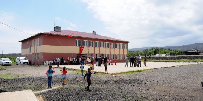 Şişli Ve Çınar Kardeşlik Köprüsü Kurdu