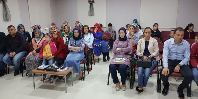 Veliler Önce Okudular Sonra Sınava Girdiler