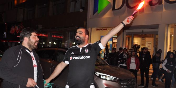 Beşiktaşlılar Kars’ta Sokaklara Döküldü