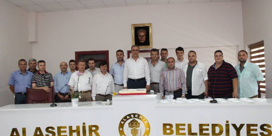 Başkan Karaçoban’a Sürpriz Doğum Günü