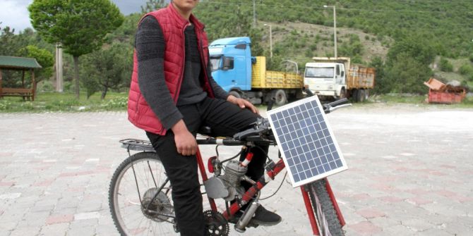 Liseli Gençten Motorlu, Güneş Panelli Bisiklet