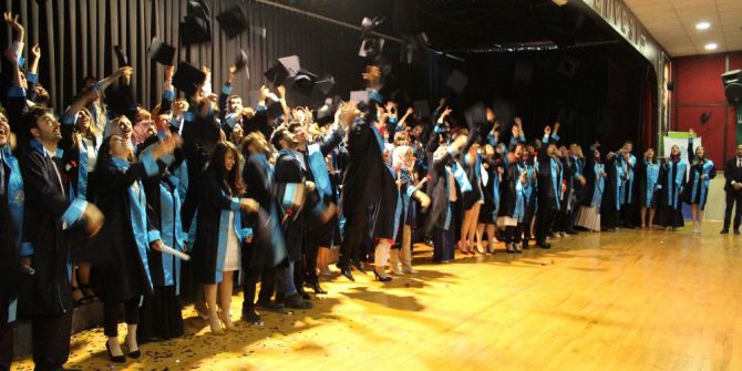 Neü Ereğli Eğitim Fakültesinde 4. Dönem Mezuniyet Coşkusu Yaşandı