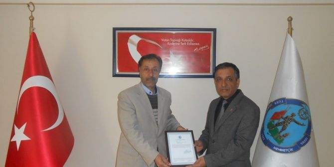 Ressam Özyurt’a Tsk Mehmetçik Vakfı’ndan Teşekkür