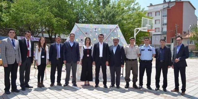 Mustafa Kemal Ortaokulunda Bilim Fuarı