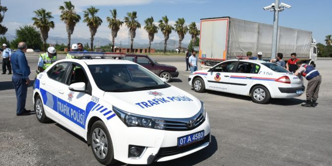Antalya’da "Türkiye Güvenli Trafik Denetimi" Uygulaması