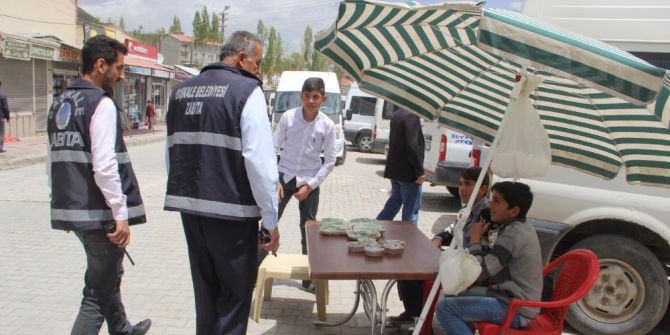 Başkale’de Çiğköfte Denetimi