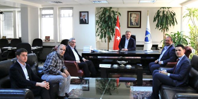 Saü İle Yunus Emre Enstitüsü Arasında ‘Türkçe Yaz Okulu’ Anlaşması