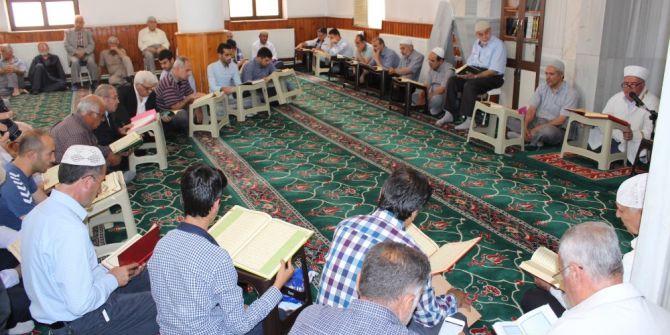 Camilerde Mukabe Yoğunluğu