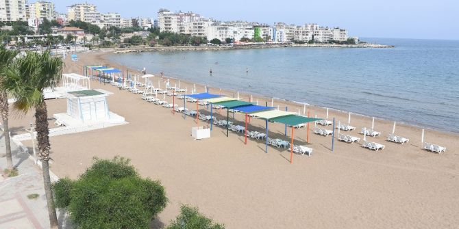 Mersin Sahilleri Sezona Hazırlanıyor