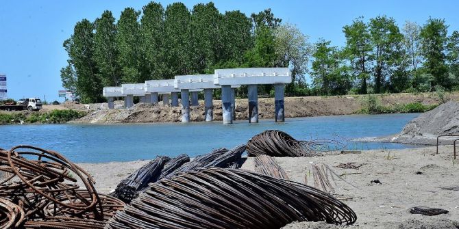 Yeşilırmak Üzerine 310 Metrelik Köprü