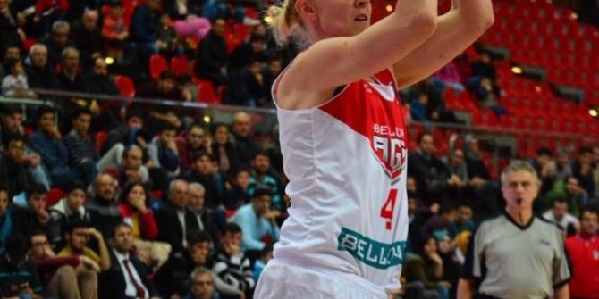 Ann Wauters Yakın Doğu Üniversitesi’nde