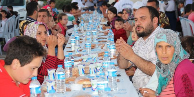 Antakya Belediyesi Mahalle İftarları Başladı