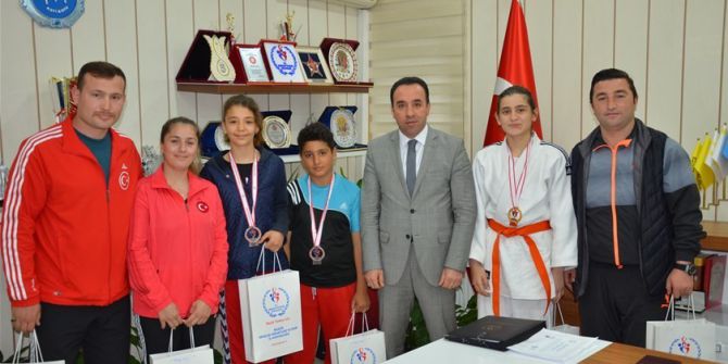 Başarılı Judocular Ödüllendirildi