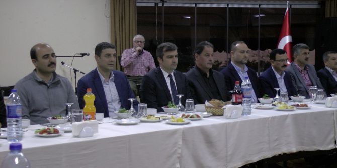 Akçakoca’da Din Görevlileri İftarda Bir Araya Geldi