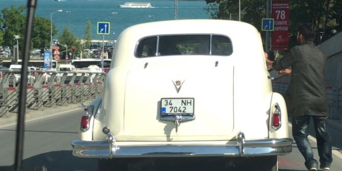 İstanbul’da “Cam Silici” Terörü Kamerada