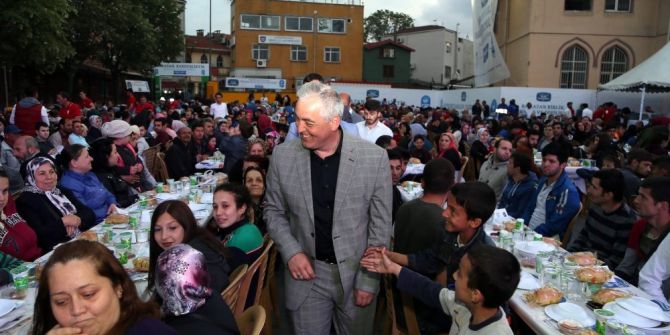 Ramazan Coşkusu Eyüp’ün Her Köşesinde Yaşanıyor