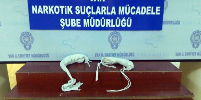 Bacak Arasına Uyuşturucu Madde Gizleyen Şahıs Yakalandı