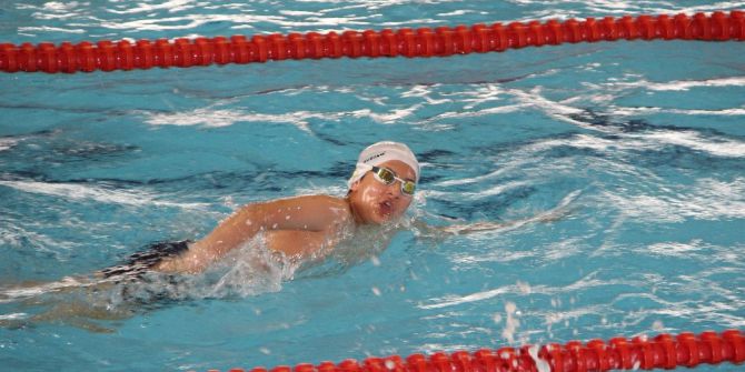 Yüzmede Teşvik Yarışları Yapıldı