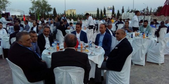 Tümsiad Üyeleri İftarda Buluştu