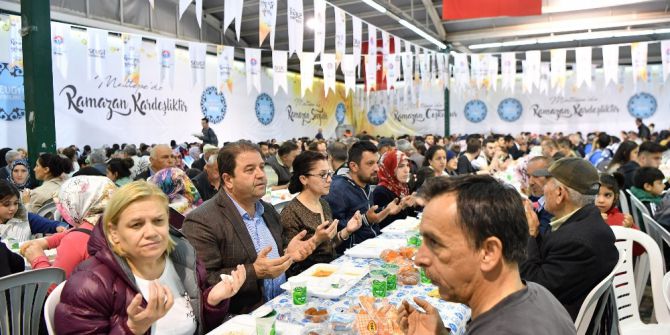 Ramazan’da Ortaoyunu Keyfi