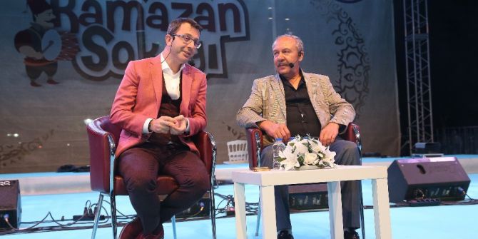 Prof. Dr. Mehmet Çelik, "Bilinçli Namaz Kılmak Gerek"