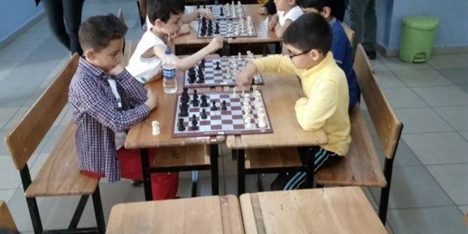Iğdır’da Satranç Turnuvası