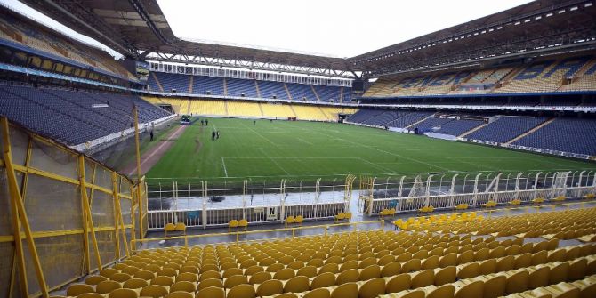 Ülker Stadyumu’nun Çimleri Yenileniyor