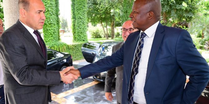 Güney Afrika Büyükelçisi Malefane Adana’da