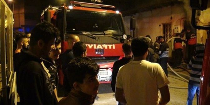 Sahur Vakti Ekmek Fırınında Çıkan Yangın Paniğe Neden Oldu