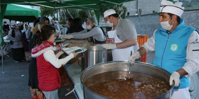 Odunpazarı Belediyesi İftar Programlarına Erenköy Mahallesi’nde Başladı