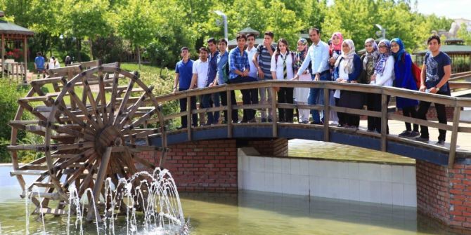 Lise Öğrencilerine Üniversite Tanıtıldı