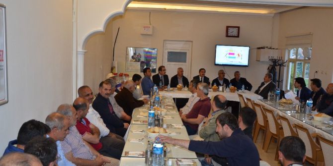 Başkan Eser, Sanayi Esnafıyla İftarda Bir Araya Geldi