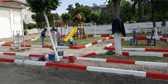 Sokak Ve Parklarda Bakım Çalışmaları