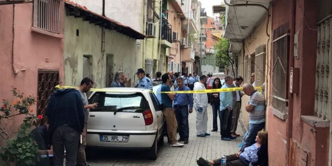 Cinnet Geçiren Baba Karısını Ve 5 Yaşındaki Kızını Öldürdü