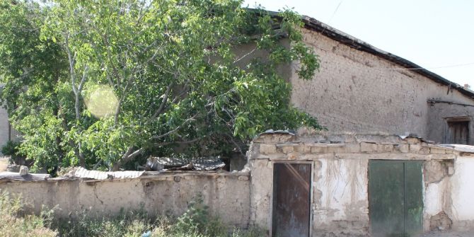 Annelerinin Cesediyle 15 Gün Yaşadılar